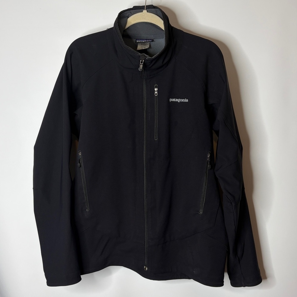 Patagonia Men’s Jacket, size medium